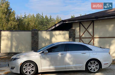 Седан Lincoln MKZ 2015 в 