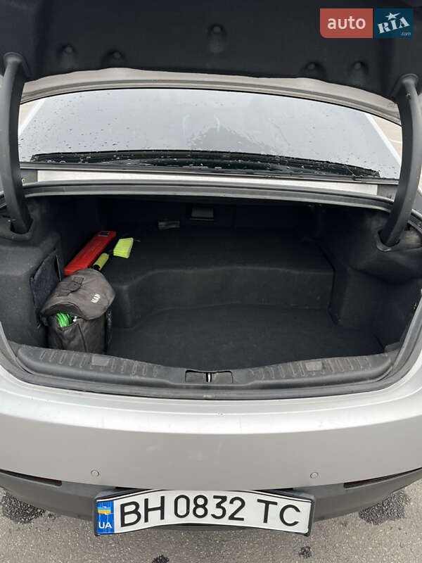 Седан Lincoln MKZ 2016 в Полтаві