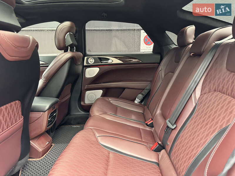 Седан Lincoln MKZ 2017 в Києві