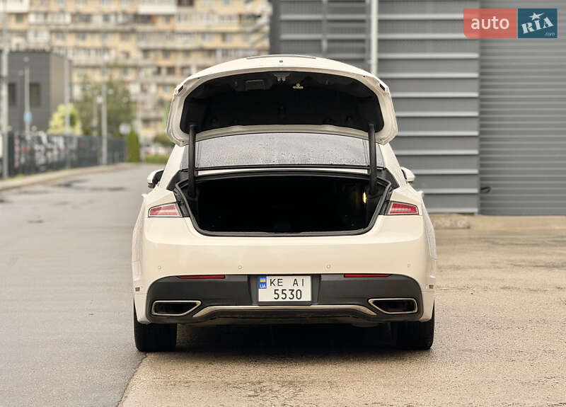 Седан Lincoln MKZ 2017 в Києві