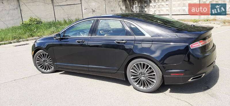 Седан Lincoln MKZ 2015 в Киеве