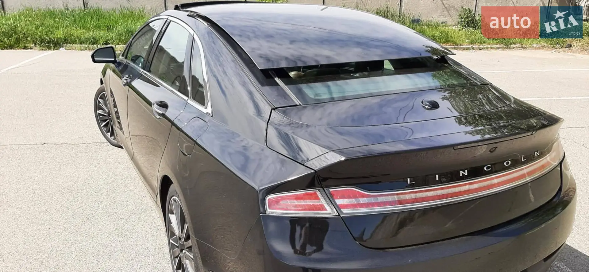 2015 Lincoln MKZ - мініатюра 18
