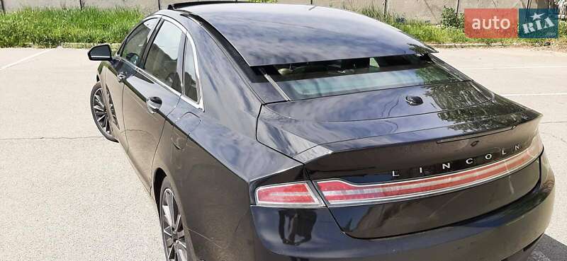 Седан Lincoln MKZ 2015 в Киеве