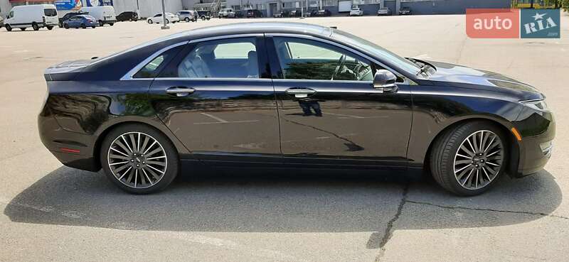 Седан Lincoln MKZ 2015 в Киеве