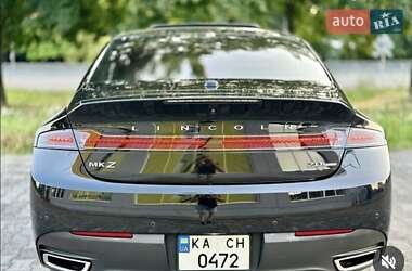 Седан Lincoln MKZ 2013 в 
