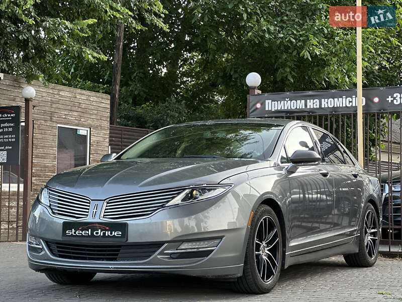 Lincoln MKZ 2014