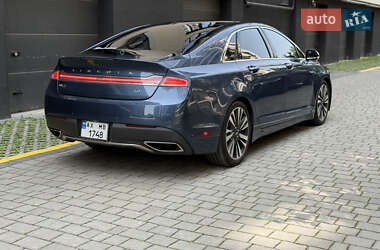 Седан Lincoln MKZ 2018 в 