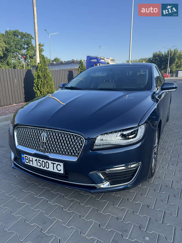 Седан Lincoln MKZ 2016 в Одесі