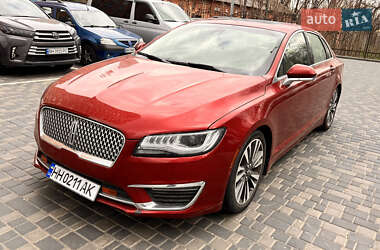 Седан Lincoln MKZ 2019 в 