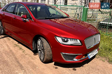 Седан Lincoln MKZ 2019 в 