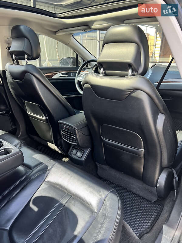 Седан Lincoln MKZ 2014 в Гайвороне