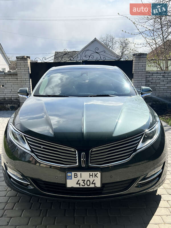 Седан Lincoln MKZ 2014 в Гайвороне