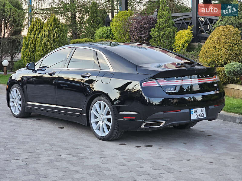 Седан Lincoln MKZ 2016 в Сарнах