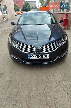 Седан Lincoln MKZ 2013 в 