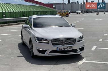 Седан Lincoln MKZ 2017 в Киеве