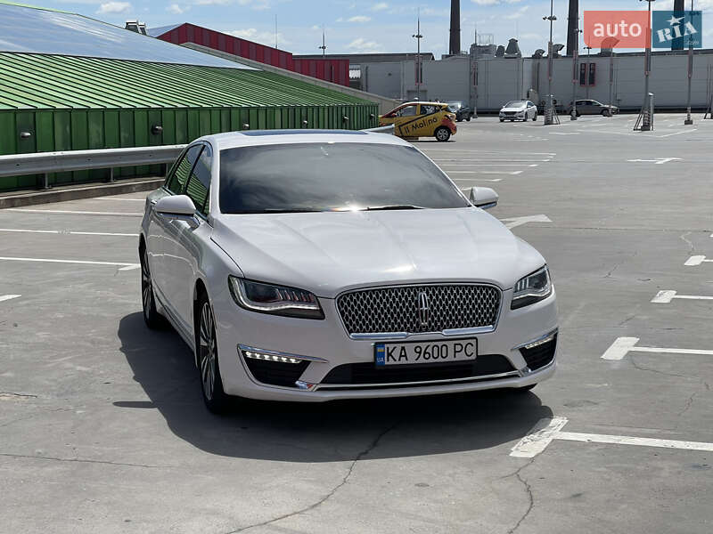 Lincoln MKZ 2017