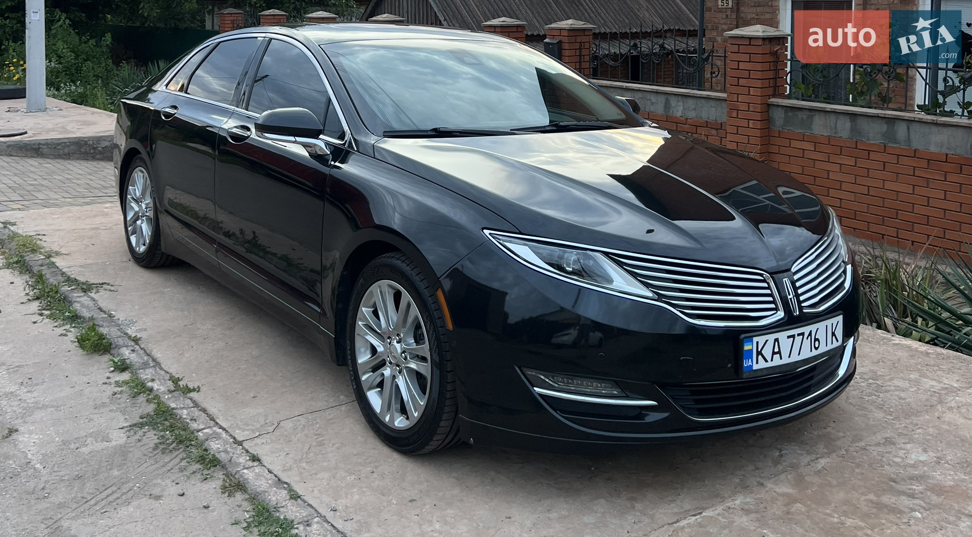 2013 Lincoln MKZ - мініатюра 3