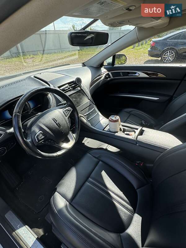 Седан Lincoln MKZ 2016 в Києві