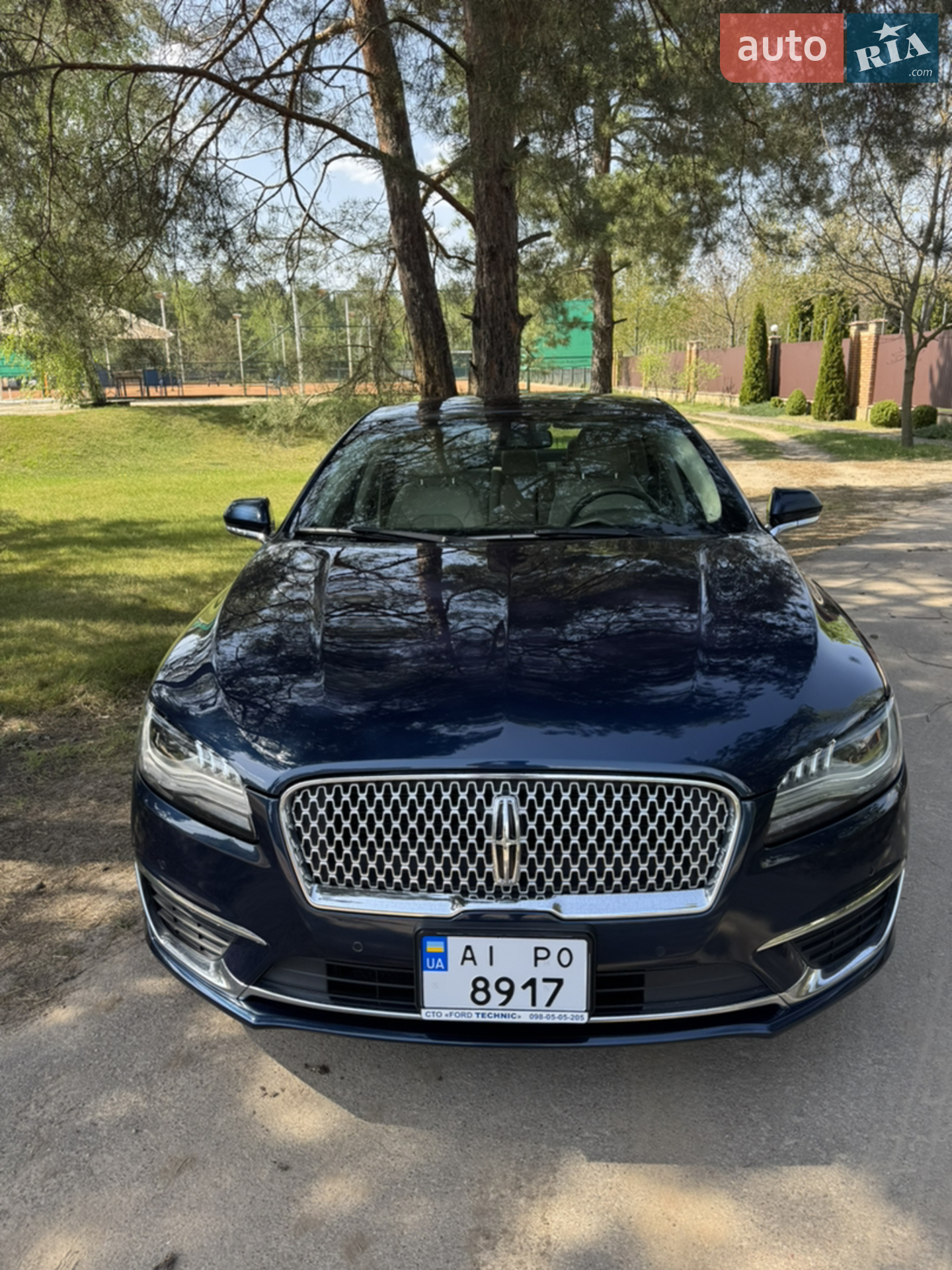 2016 Lincoln MKZ - мініатюра 11