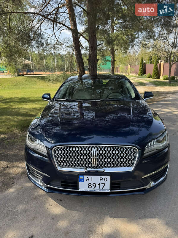 Седан Lincoln MKZ 2016 в Киеве