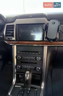 Седан Lincoln MKZ 2011 в 