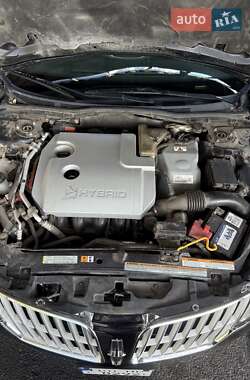 Седан Lincoln MKZ 2011 в 