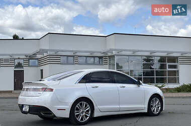 Седан Lincoln MKZ 2015 в 