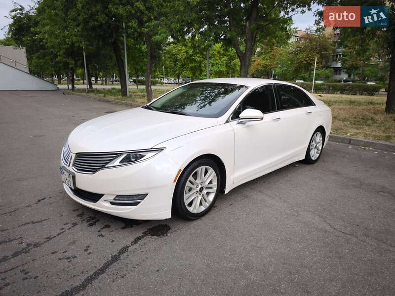 Седан Lincoln MKZ 2013 в Києві
