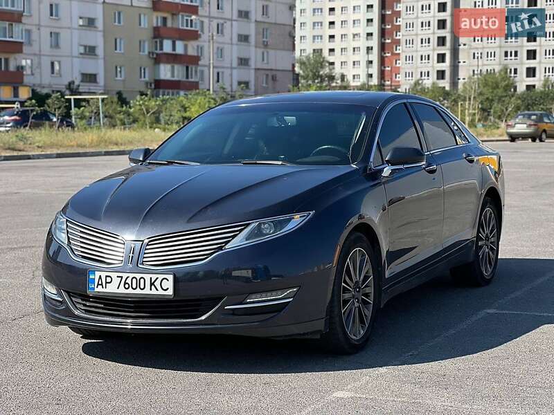 Lincoln MKZ 2014