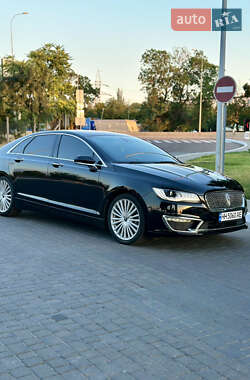 Седан Lincoln MKZ 2016 в 