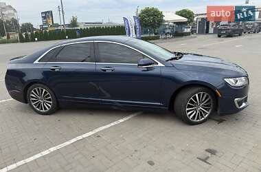 Седан Lincoln MKZ 2017 в 