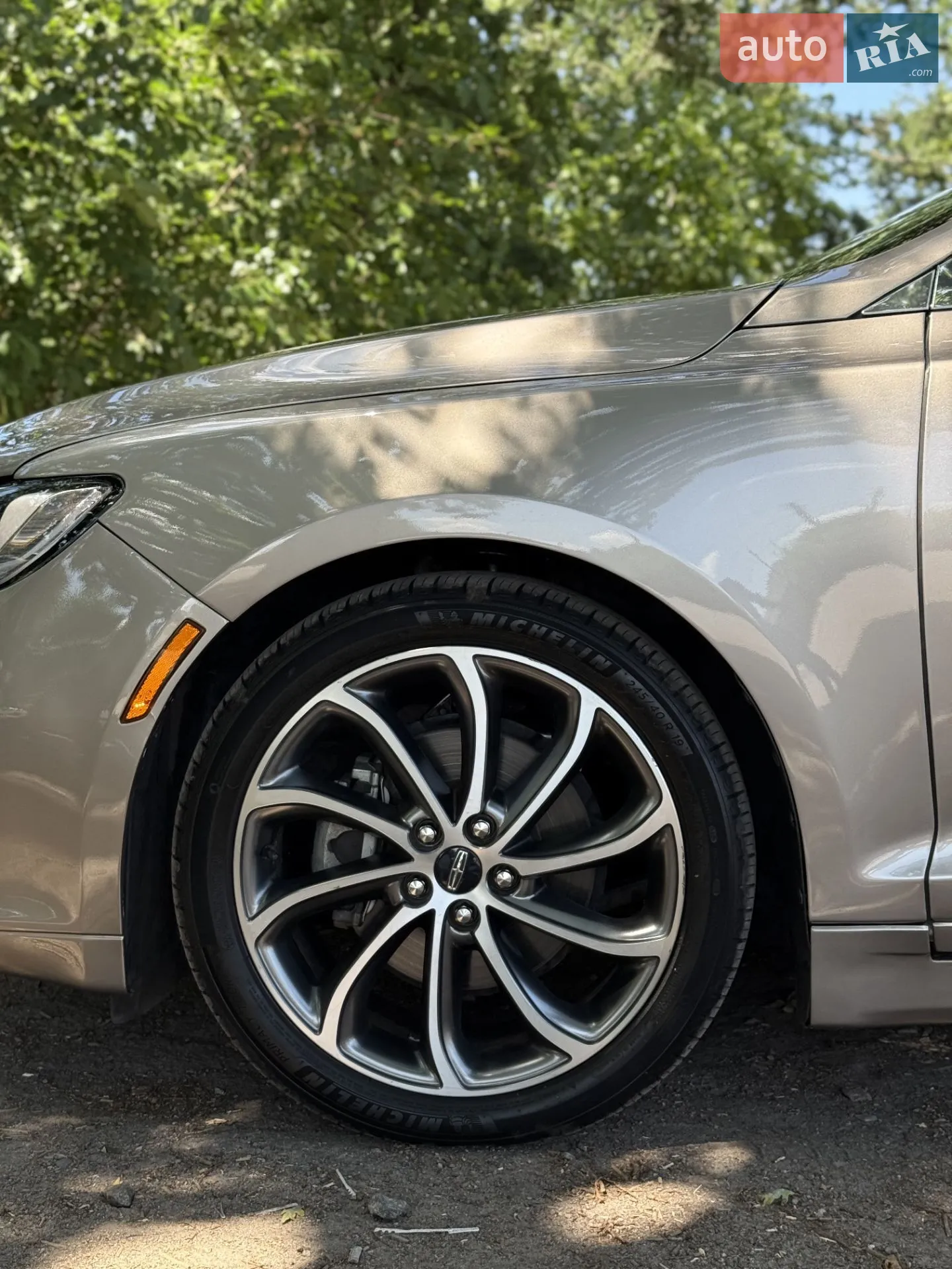 2019 Lincoln MKZ - мініатюра 12