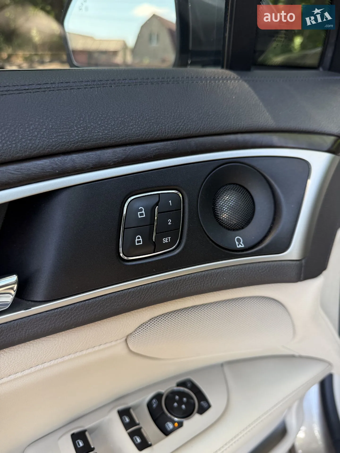 2019 Lincoln MKZ - мініатюра 13