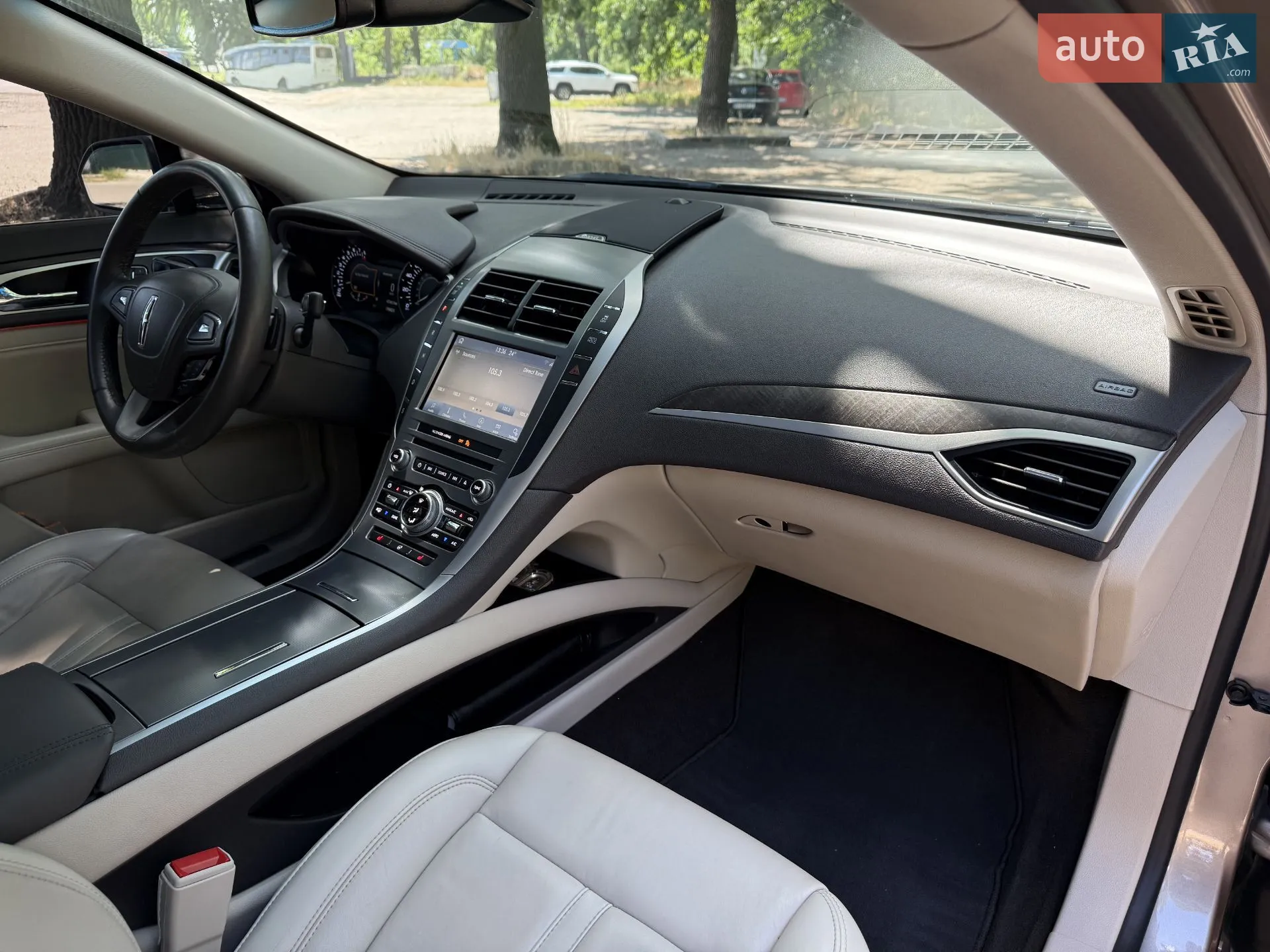 2019 Lincoln MKZ - мініатюра 22