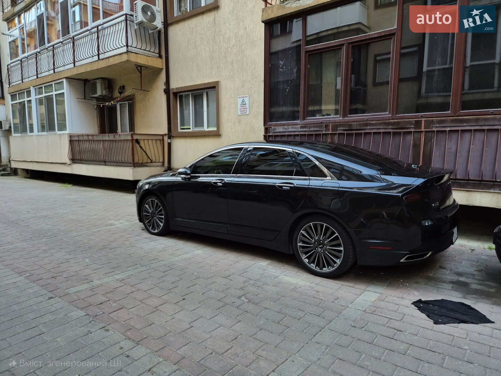 2014 Lincoln MKZ - мініатюра 2
