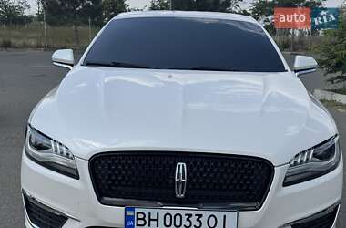 Седан Lincoln MKZ 2016 в 