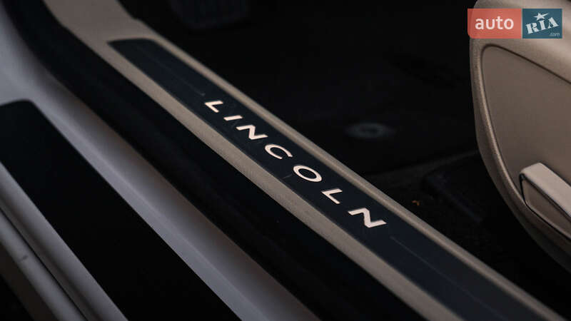 Седан Lincoln MKZ 2016 в Умани