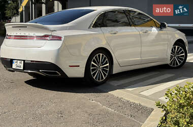 Седан Lincoln MKZ 2016 в 