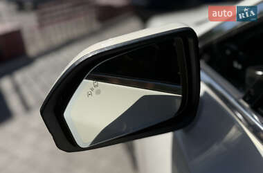 Седан Lincoln MKZ 2013 в 