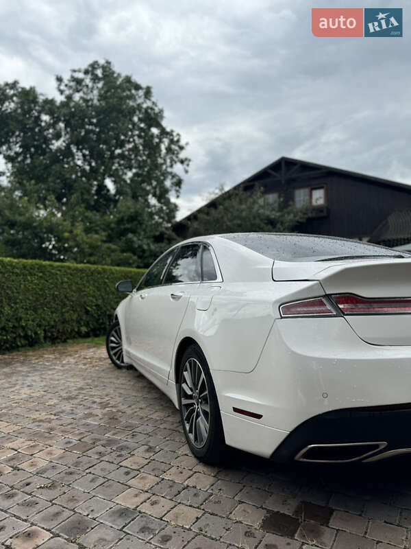Седан Lincoln MKZ 2018 в Кременчуге