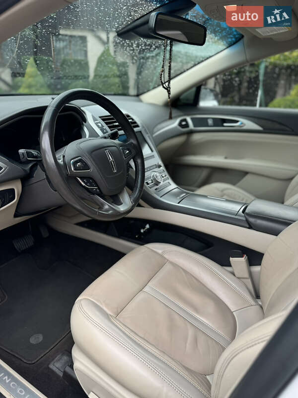 Седан Lincoln MKZ 2018 в Кременчуге