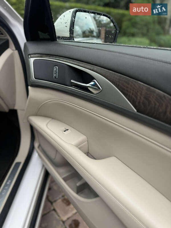 Седан Lincoln MKZ 2018 в Кременчуге