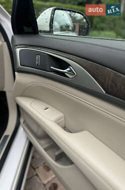 Седан Lincoln MKZ 2018 в 
