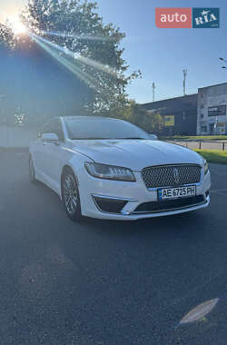 Седан Lincoln MKZ 2018 в Киеве