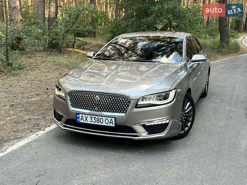 Lincoln MKZ 2018