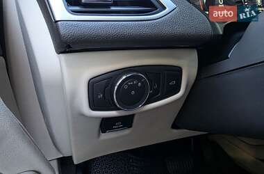 Седан Lincoln MKZ 2020 в 