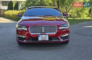 Седан Lincoln MKZ 2020 в 
