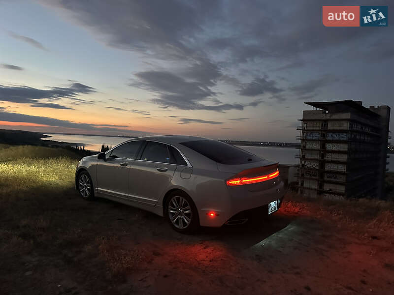 Седан Lincoln MKZ 2014 в Одессе