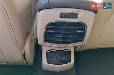 Седан Lincoln MKZ 2019 в 