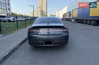 Седан Lincoln MKZ 2017 в 
